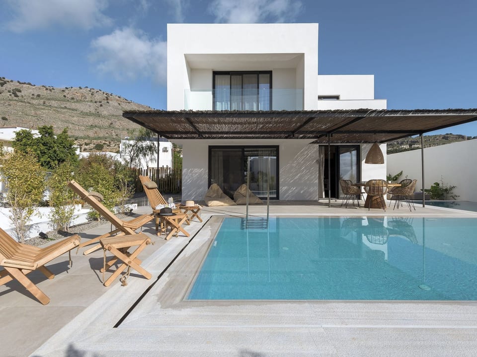 Villa de vacaciones Adam con piscina - Pefki