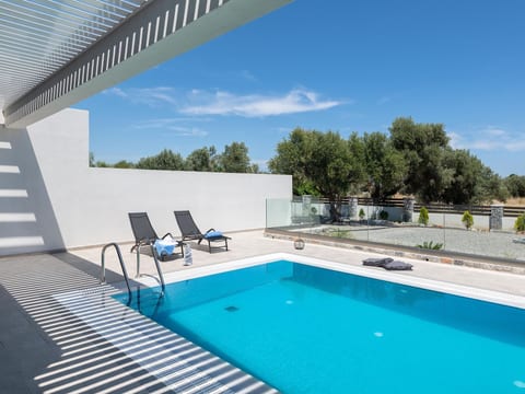Armonia suites - Christos suite