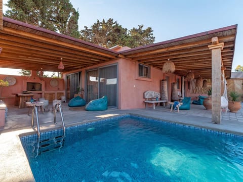 Onar-Villa