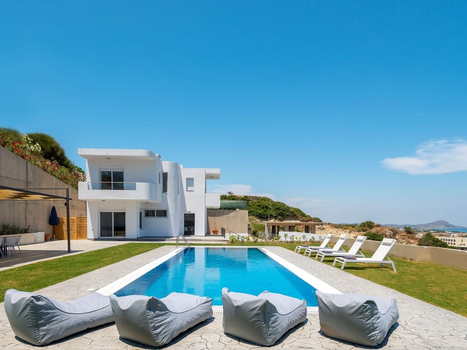 Hermosa casa de vacaciones en Afantou con piscina privada - Kolympia