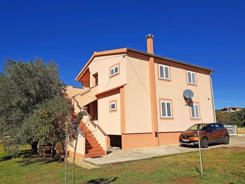Apartment Leonardo