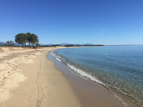 Villa Belle Vue, direkt am Meer, 1-2 Haustiere erlaubt
