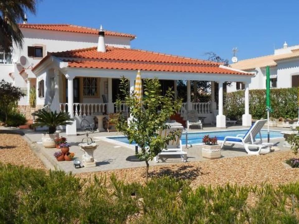 Maison de vacances agréable à Altura avec un jardin soigné - Altura