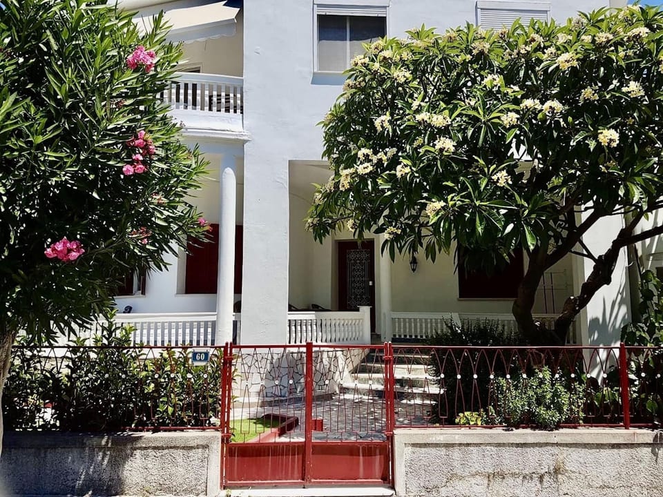 für 3 Personen ca. 58 m² in Rhodos-Stadt, Ägäis (Rhodos) - Faliraki