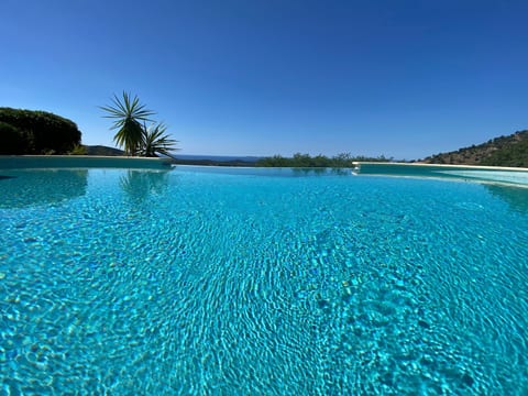 Luxurious contemporary villa with panoramic sea