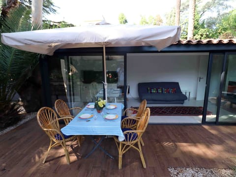 Mascotte Gartenhaus