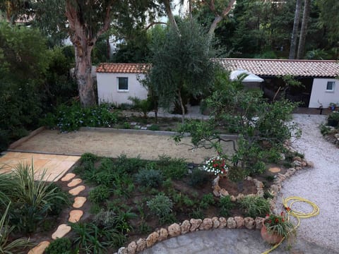 Mascotte Gartenhaus