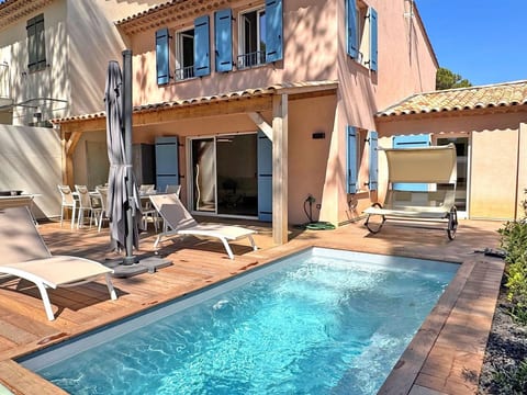 Maison 10 Pers - Piscine privée - Climatisation