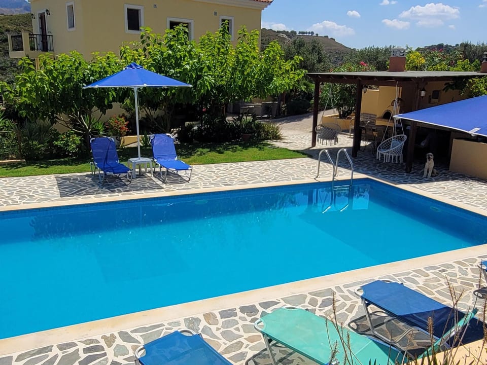 Villa Farangi relájese y disfrute completamente en privado. - Adele