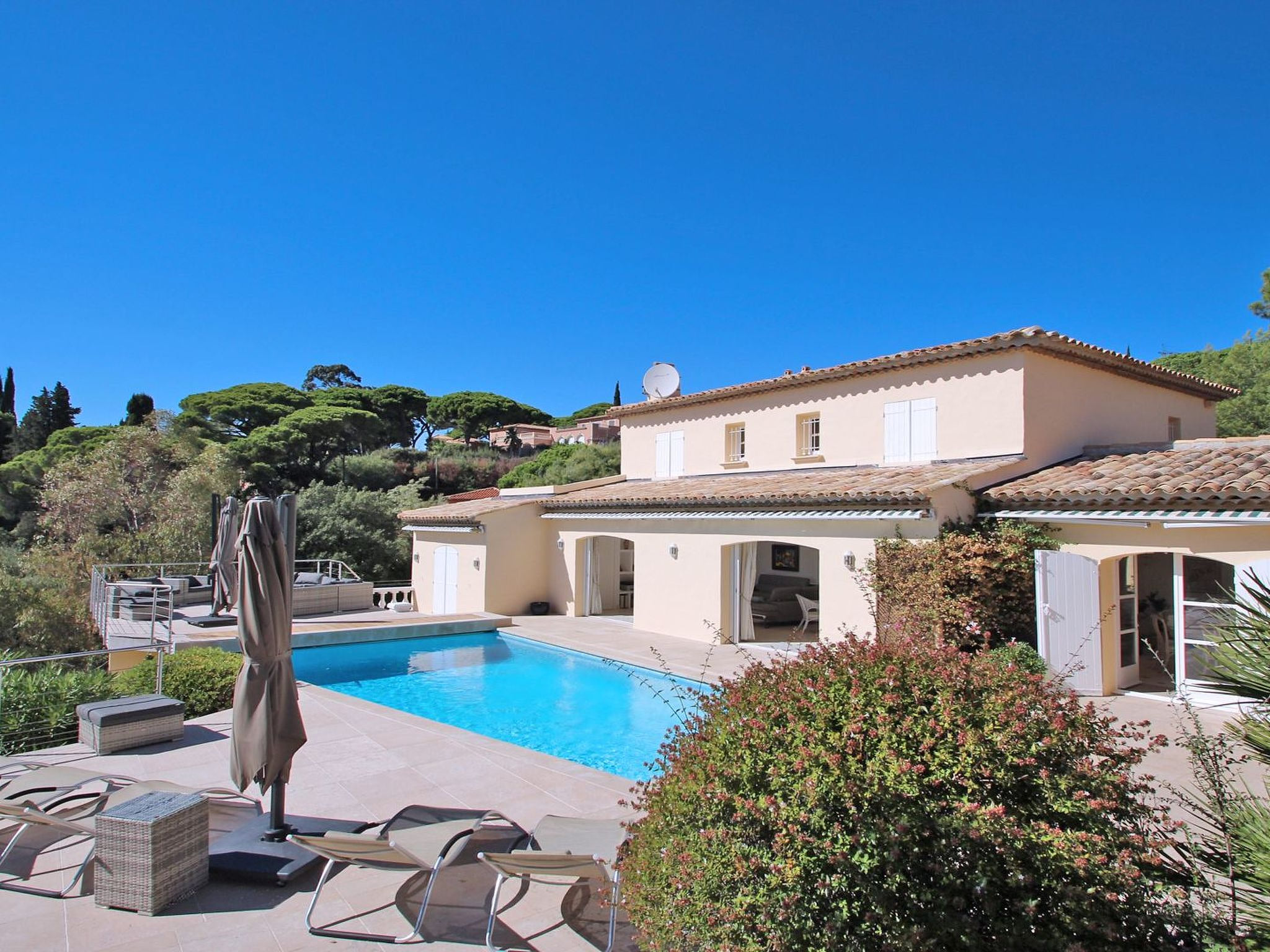 Villa Alinea 10 pers - Blick auf das Meer - privates Schwimmbad