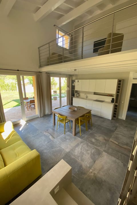 Entspannende Landvilla