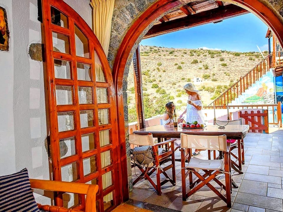 Cretan Stone House with Communal Pool - Plaka
