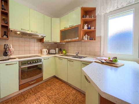 "Luxuswohnung"