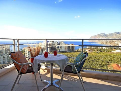 "Forum Apartment"
