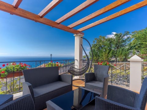 Villa Bougainvillea