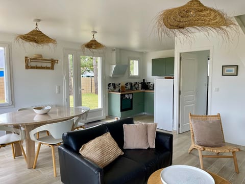 Haus im Erdgeschoss in Strandnähe