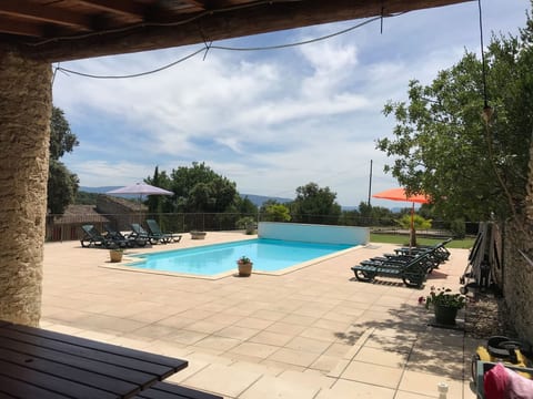 La Ribelle en Provence - Lou recati
