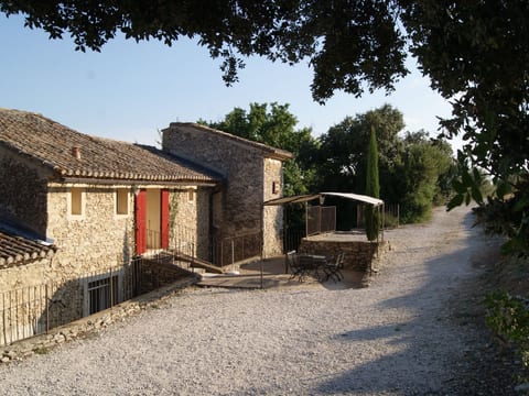 La Ribelle en Provence - Lou recati