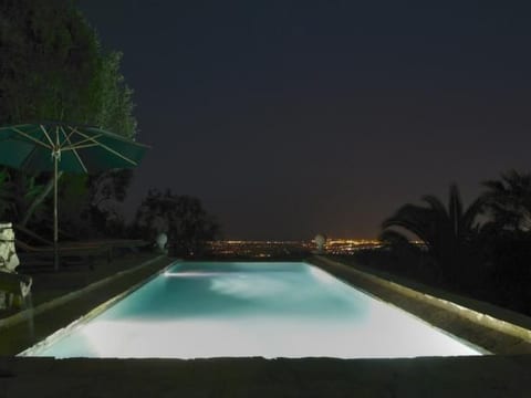 "Casa Velha do Cerro"