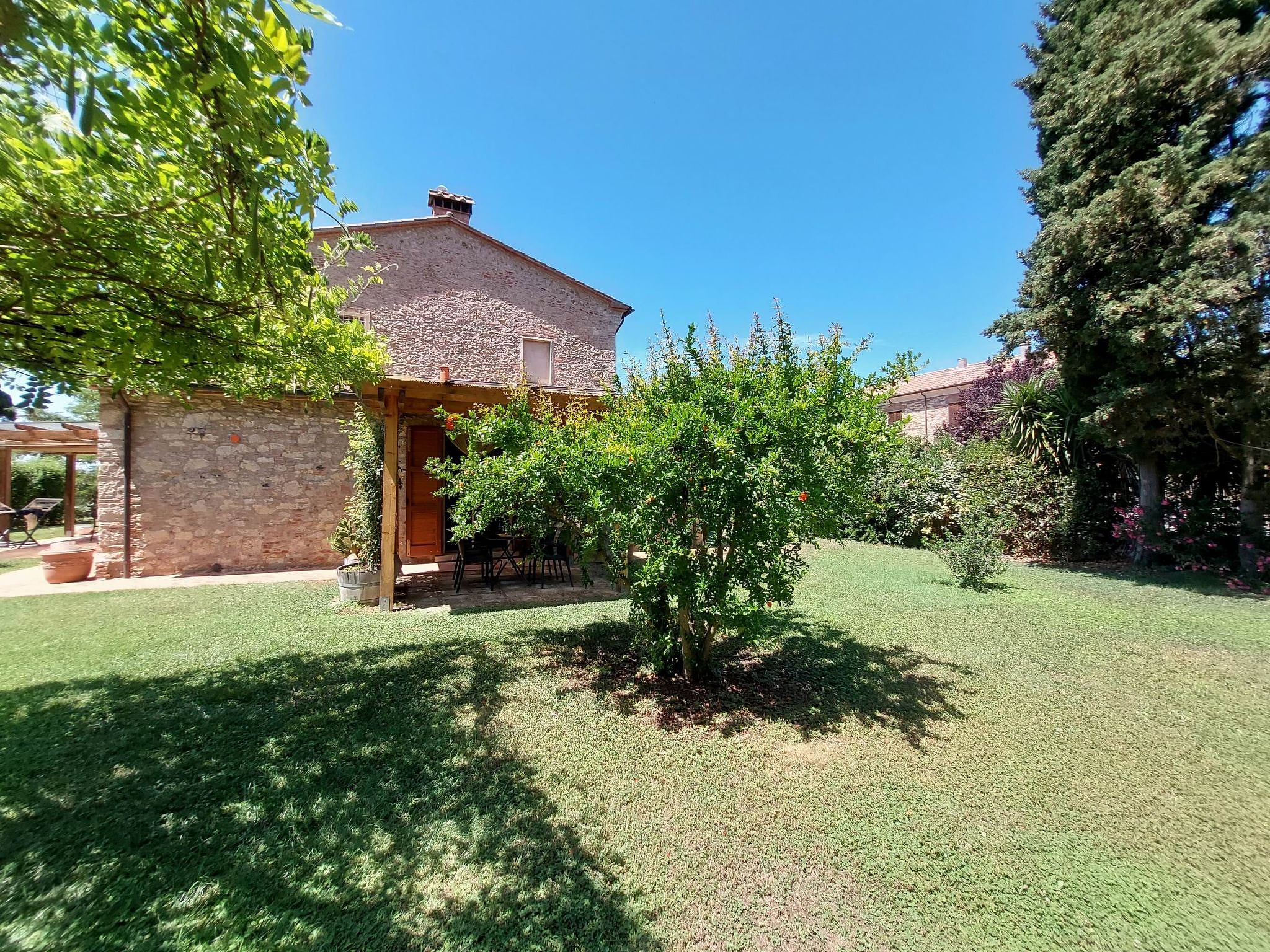 Melo Glicine' Wohnung mit Gemeinschaftspool