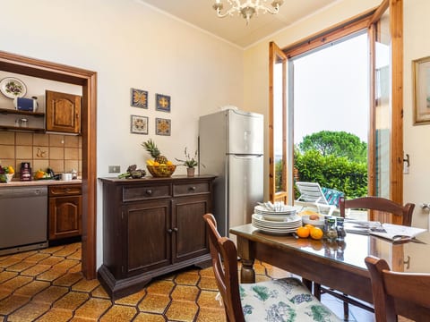 Wohnung Duchessina mit Garten und Pool