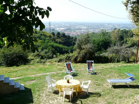 'Graceland' mit Garten und Terrasse