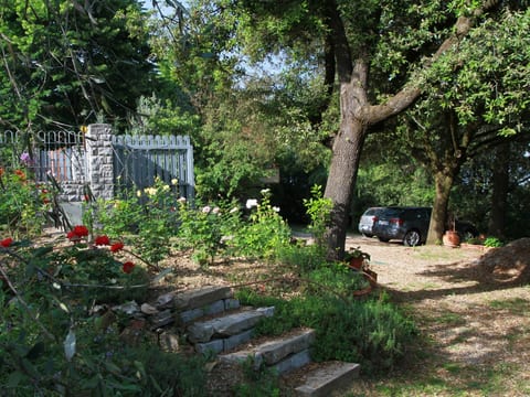 Wohnung 'Giulia 6' mit Pool