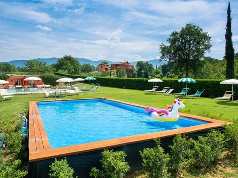 "Torre T4 Rota" mit Pool