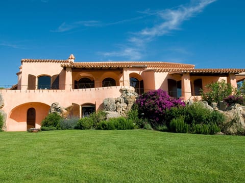 Villa Isabel, Meer- und Strandblick, Schwimmbad und Jacuzzi