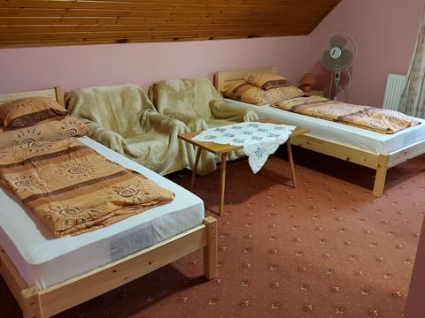 Appartement mit Balkon