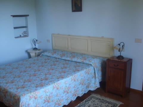 Villa mit Garten, Grill und Terrasse