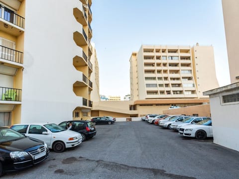 BnB Homes Helle Wohnung in der Nähe der Praia da Rocha