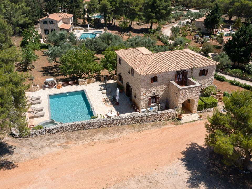 Aresti Mountain Resort Villa Ira mit privatem Pool - Agios Leon