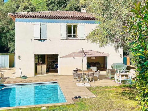 Ferienvilla "La Villa Blanche" (Die weiße Villa)