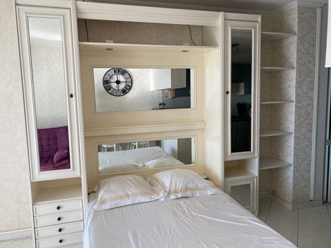 Studio-Apartment mit Blick auf das Wasser