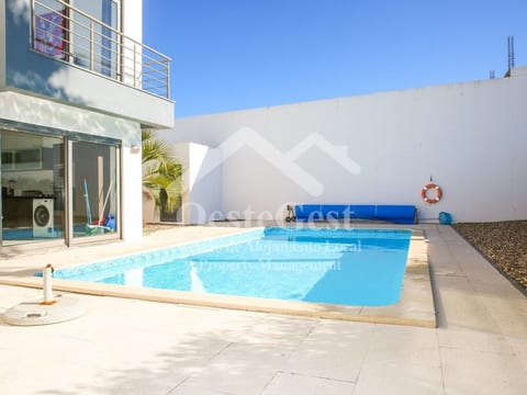 Villa Azinhança do Mar