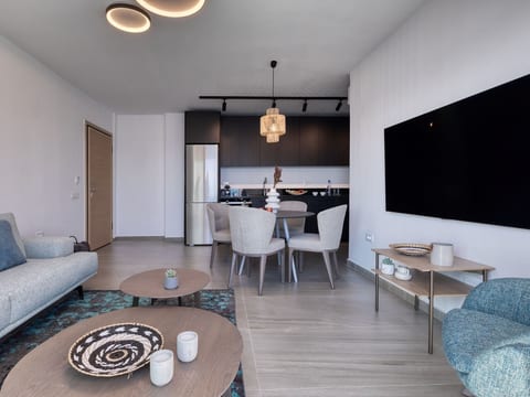 Luxuriöses Apartment mit zwei Schlafzimmern und Meerblick