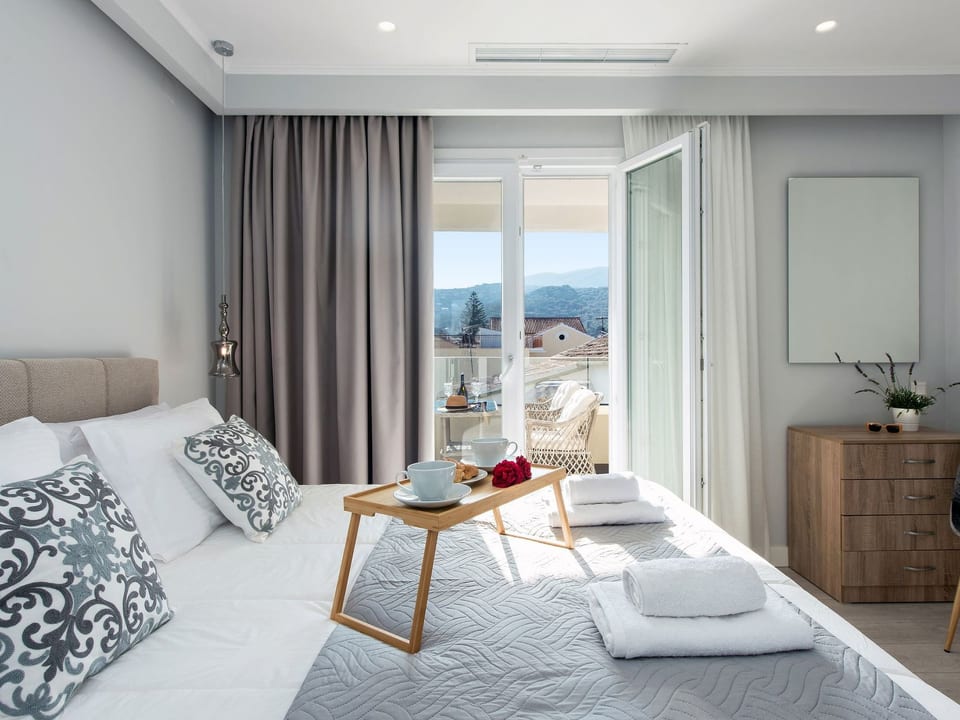 Elegantes Apartment mit zwei Schlafzimmern in Kassiopi - Acharavi