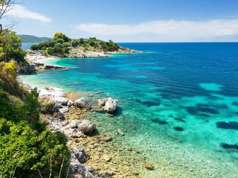 Elegantes Apartment mit zwei Schlafzimmern in Kassiopi