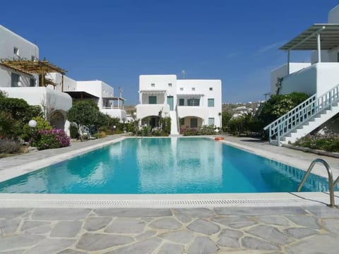 "Mykonian Aroma" mit Pool