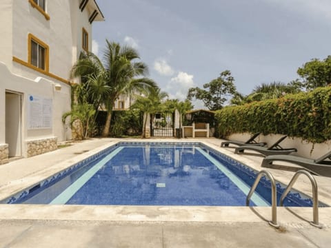 Appartement in Playa Del Carmen mit Kleiner Terrasse