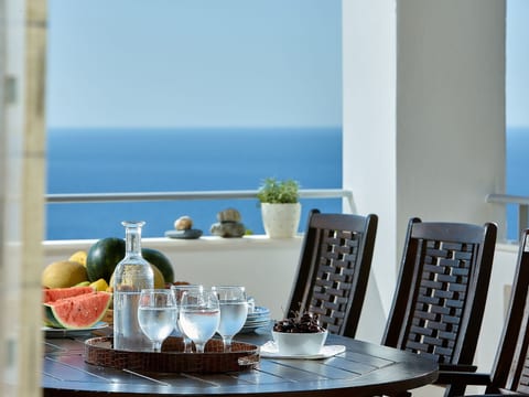 in Geropotamos mit Sonnenterrasse