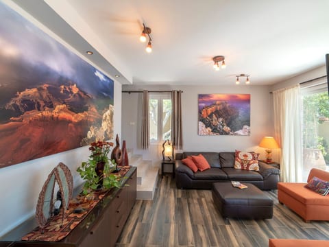 Luxuriöses Ferienhaus mit heizbarem Infinitypool