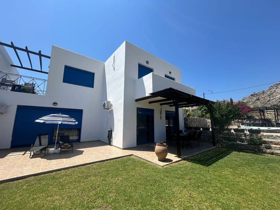 Villa Poseidon Blau - Pefki