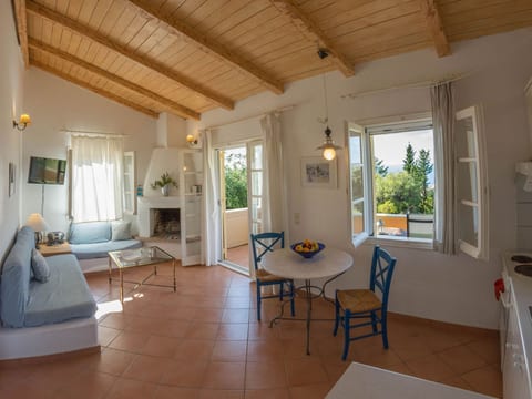 Wohnung mit gemeinsamem großen Pool und Kinderbecken