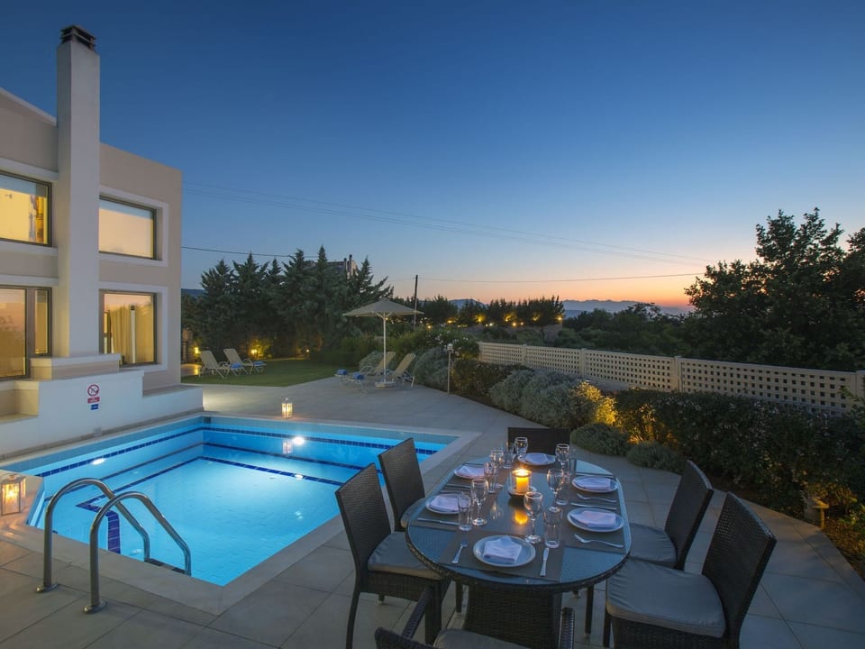 Villa Irini - 3-Schlafzimmer-Villa mit privatem Pool - Agios Pavlos