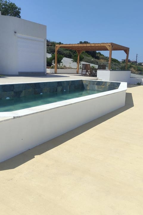 Villa Elena mit privatem beheiztem Schwimmbad