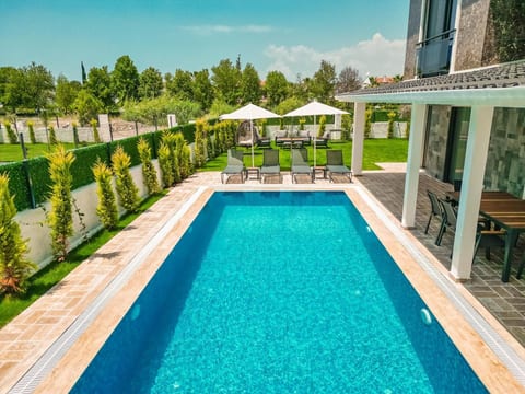 Villa Galaxy