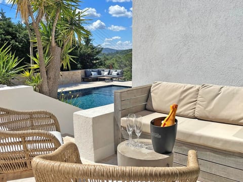 Villa 10 Pers - Piscine Privée - Climatisation
