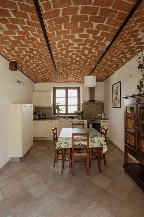 Grignolino' Wohnung mit Gemeinschaftspool